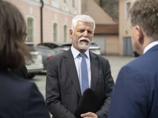 Riigikogu esimees Lauri Hussar kohtus Tšehhi presidendi Petr Paveliga.