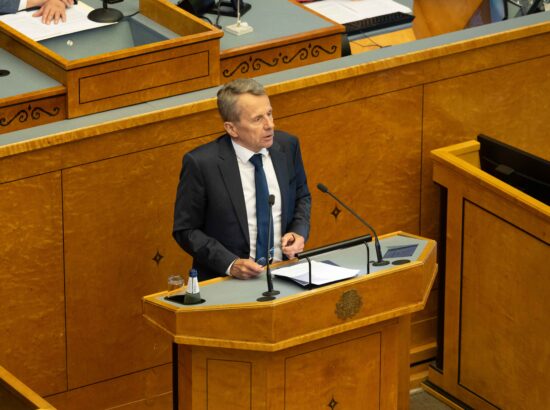 Umbusaldusavaldus rahandusminister Jürgen Ligile