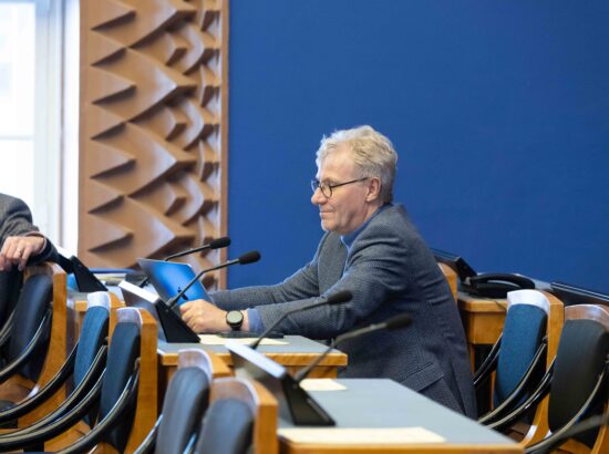 Umbusaldusavaldus rahandusminister Jürgen Ligile