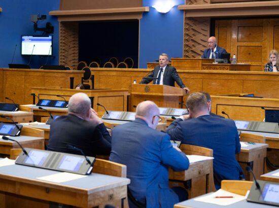 Umbusaldusavaldus rahandusminister Jürgen Ligile