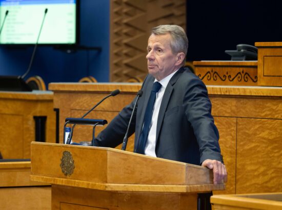 Umbusaldusavaldus rahandusminister Jürgen Ligile