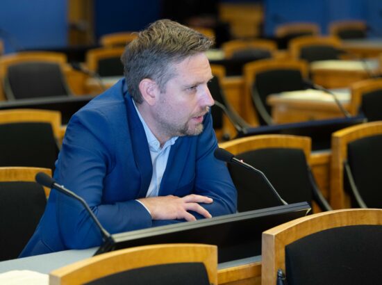Umbusaldusavaldus rahandusminister Jürgen Ligile