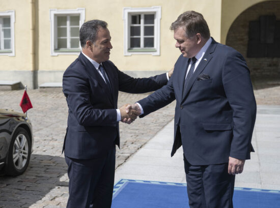Riigikogu esimees Lauri Hussar kohtus Albaania parlamendi esimehe Niko Peleshiga