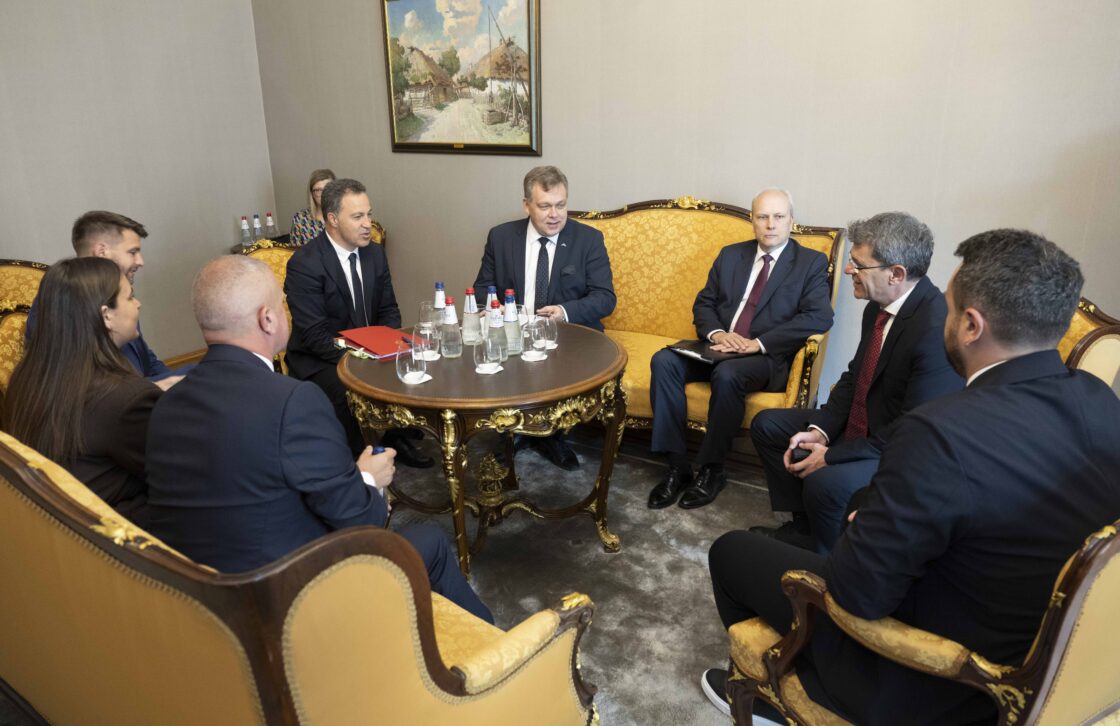 Riigikogu esimees Lauri Hussar kohtus Albaania parlamendi esimehe Niko Peleshiga