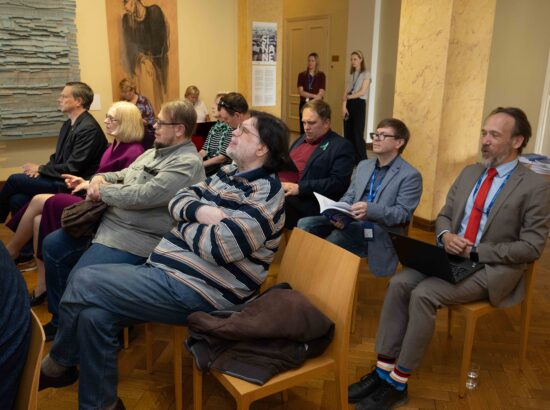 Riigikogu Toimetiste 53. number keskendub andmetele.