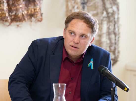 Riigikogu Toimetiste 53. number keskendub andmetele.