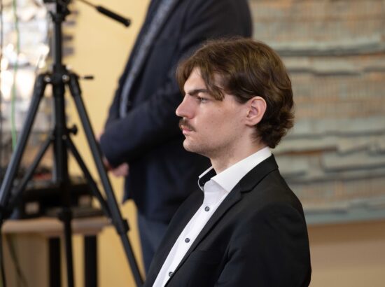 Riigikogu Toimetiste 53. number keskendub andmetele.