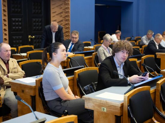 Olulise tähtsusega riikliku küsimuse „Laste kehalise aktiivsuse tõstmine vaimse ja füüsilise tervise parandamiseks“ arutelu
