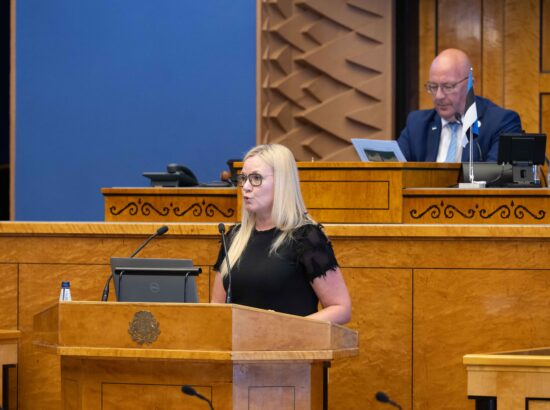 Olulise tähtsusega riikliku küsimuse „Laste kehalise aktiivsuse tõstmine vaimse ja füüsilise tervise parandamiseks“ arutelu