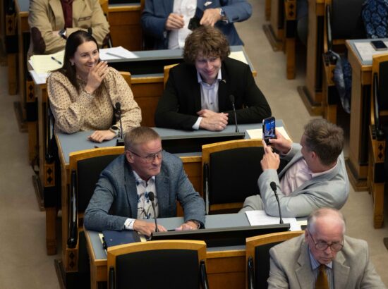 Täiskogu istung 10. juunil