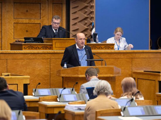 Täiskogu istung 10. juunil