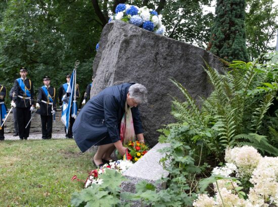 Mälestustseremoonia 20. augusti kivi juures