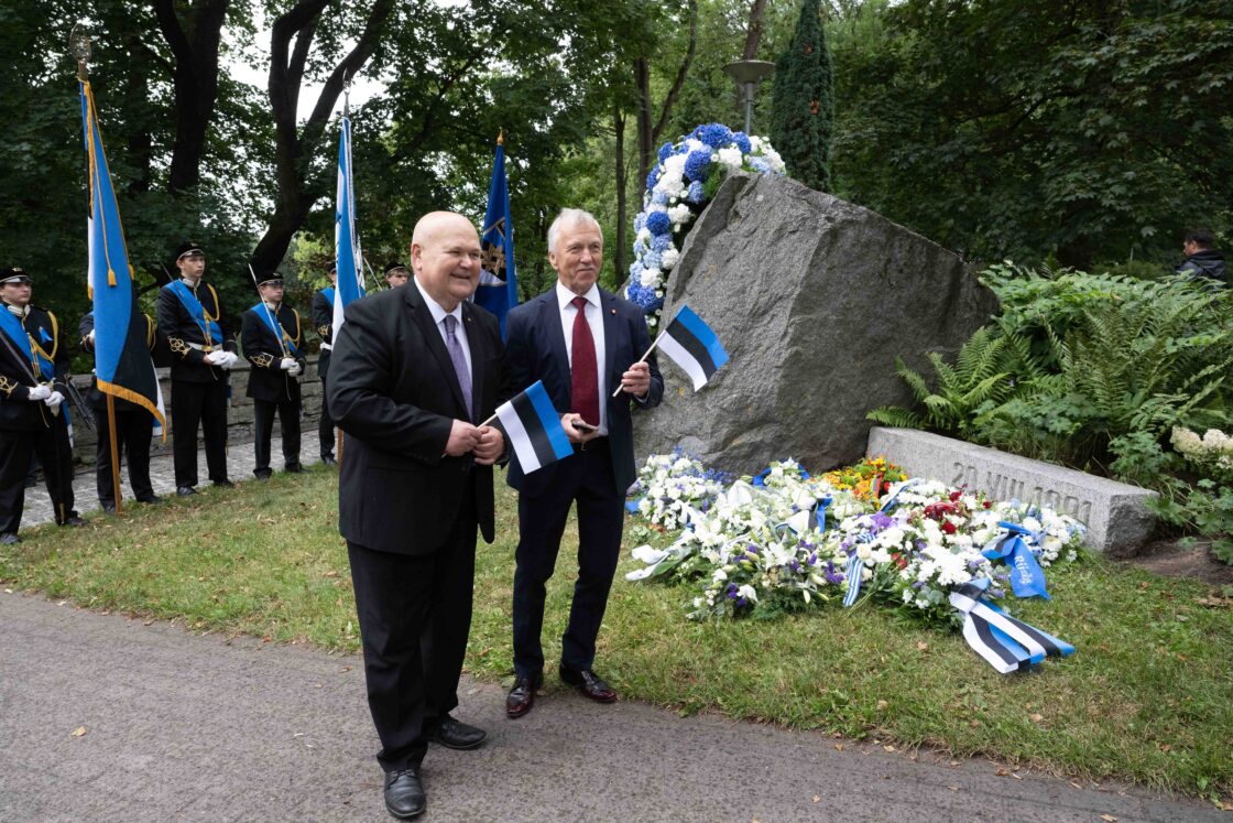 Mälestustseremoonia 20. augusti kivi juures
