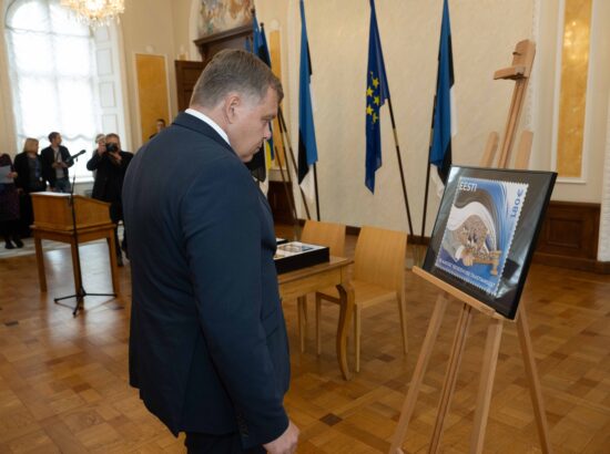 Iseseisvuse taastamise aastapäevale pühendatud margi esitlus