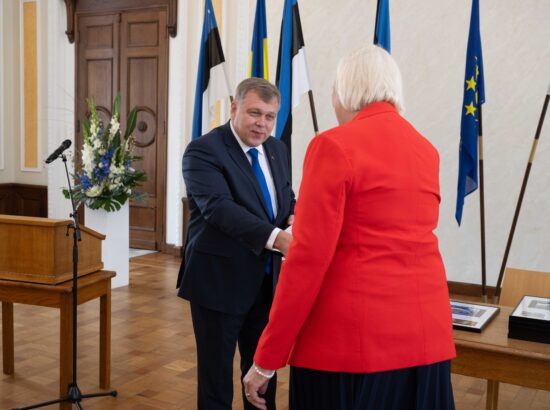 Iseseisvuse taastamise aastapäevale pühendatud margi esitlus