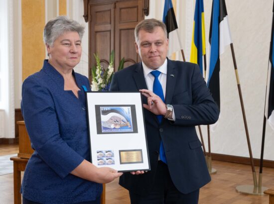 Iseseisvuse taastamise aastapäevale pühendatud margi esitlus