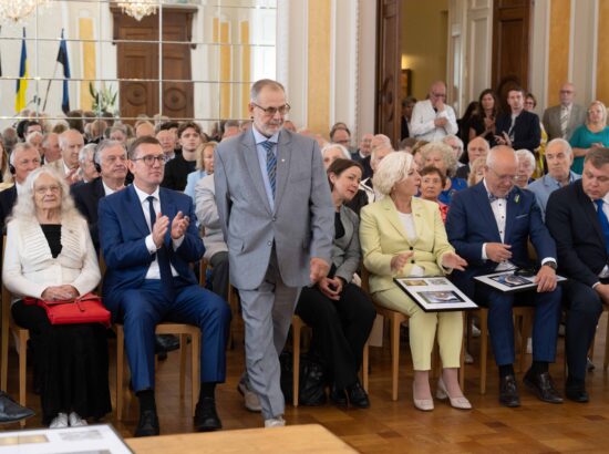 Iseseisvuse taastamise aastapäevale pühendatud margi esitlus