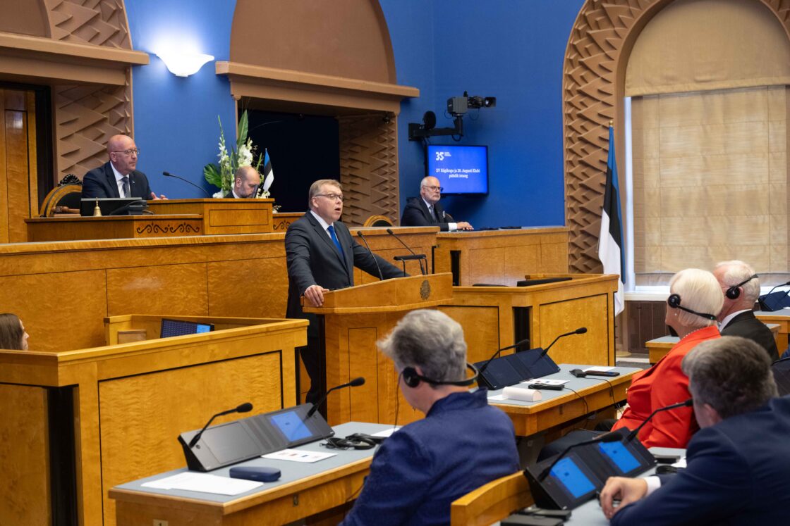 XV Riigikogu ja 20. Augusti Klubi pidulik ühisistung
