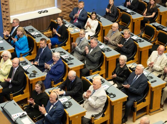 XV Riigikogu ja 20. Augusti Klubi pidulik ühisistung