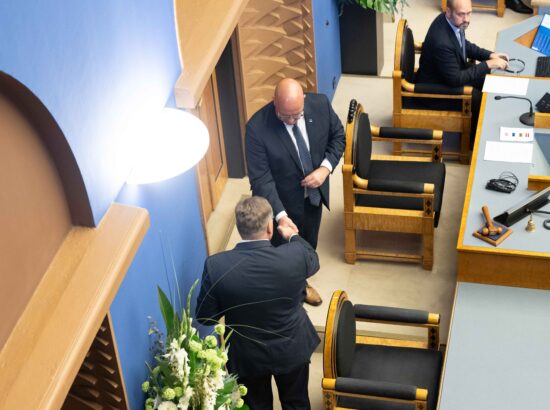 XV Riigikogu ja 20. Augusti Klubi pidulik ühisistung