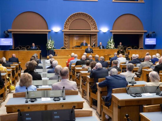 XV Riigikogu ja 20. Augusti Klubi pidulik ühisistung