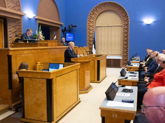 XV Riigikogu ja 20. Augusti Klubi pidulik ühisistung