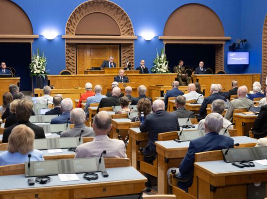 XV Riigikogu ja 20. Augusti Klubi pidulik ühisistung