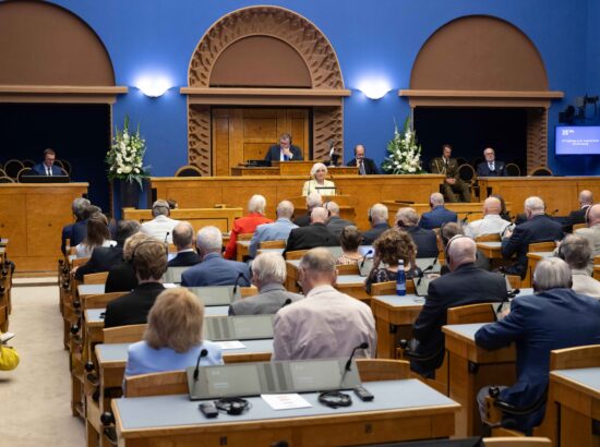 XV Riigikogu ja 20. Augusti Klubi pidulik ühisistung