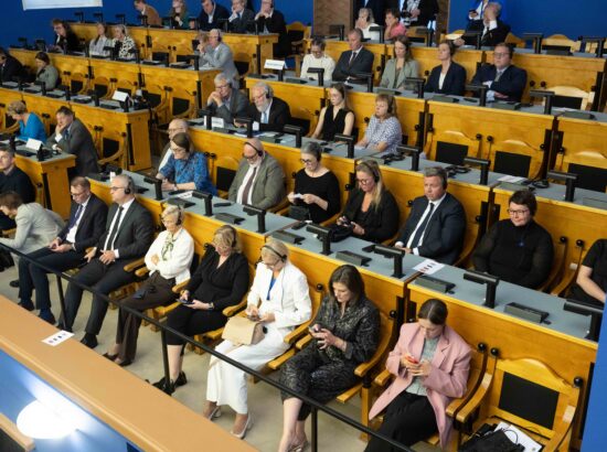 XV Riigikogu ja 20. Augusti Klubi pidulik ühisistung