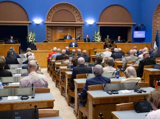 XV Riigikogu ja 20. Augusti Klubi pidulik ühisistung