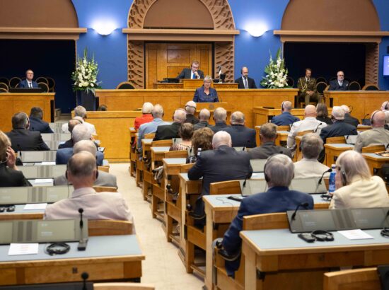 XV Riigikogu ja 20. Augusti Klubi pidulik ühisistung