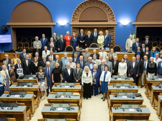 XV Riigikogu ja 20. Augusti Klubi pidulik ühisistung