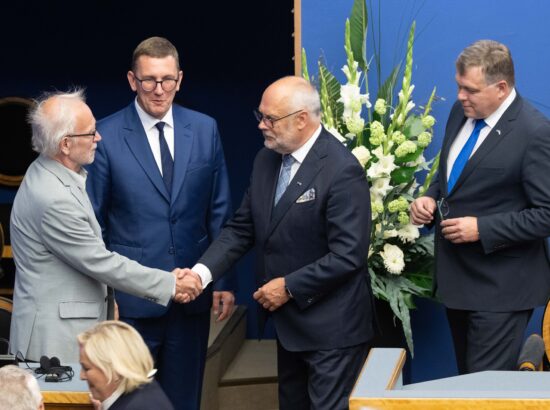 XV Riigikogu ja 20. Augusti Klubi pidulik ühisistung